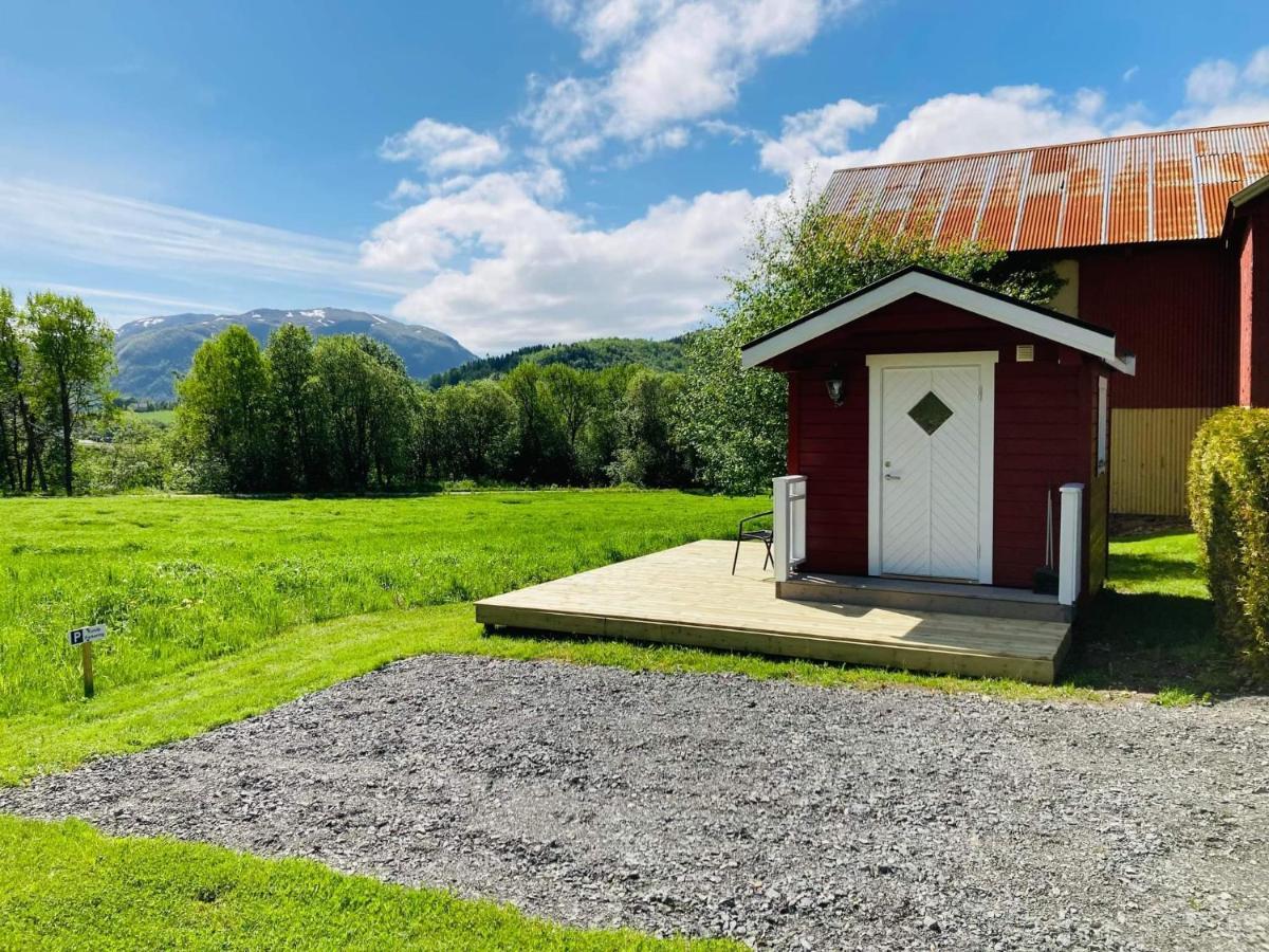Rodseth Gardsovernatting Hytter Molde Eksteriør billede